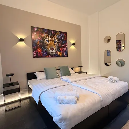 Design Fuer 4 Naehe Messe Smart Tv * Essen